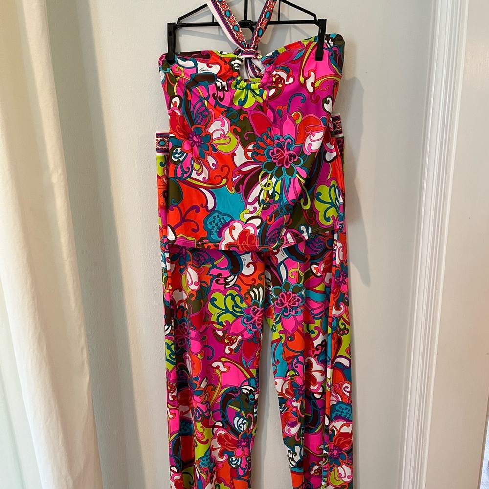 Trina Turk Swim Set/ Lounge Set Size Small/6